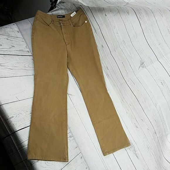 Cambio Jean's Boot Cut Size 10 - Picture 6 of 6